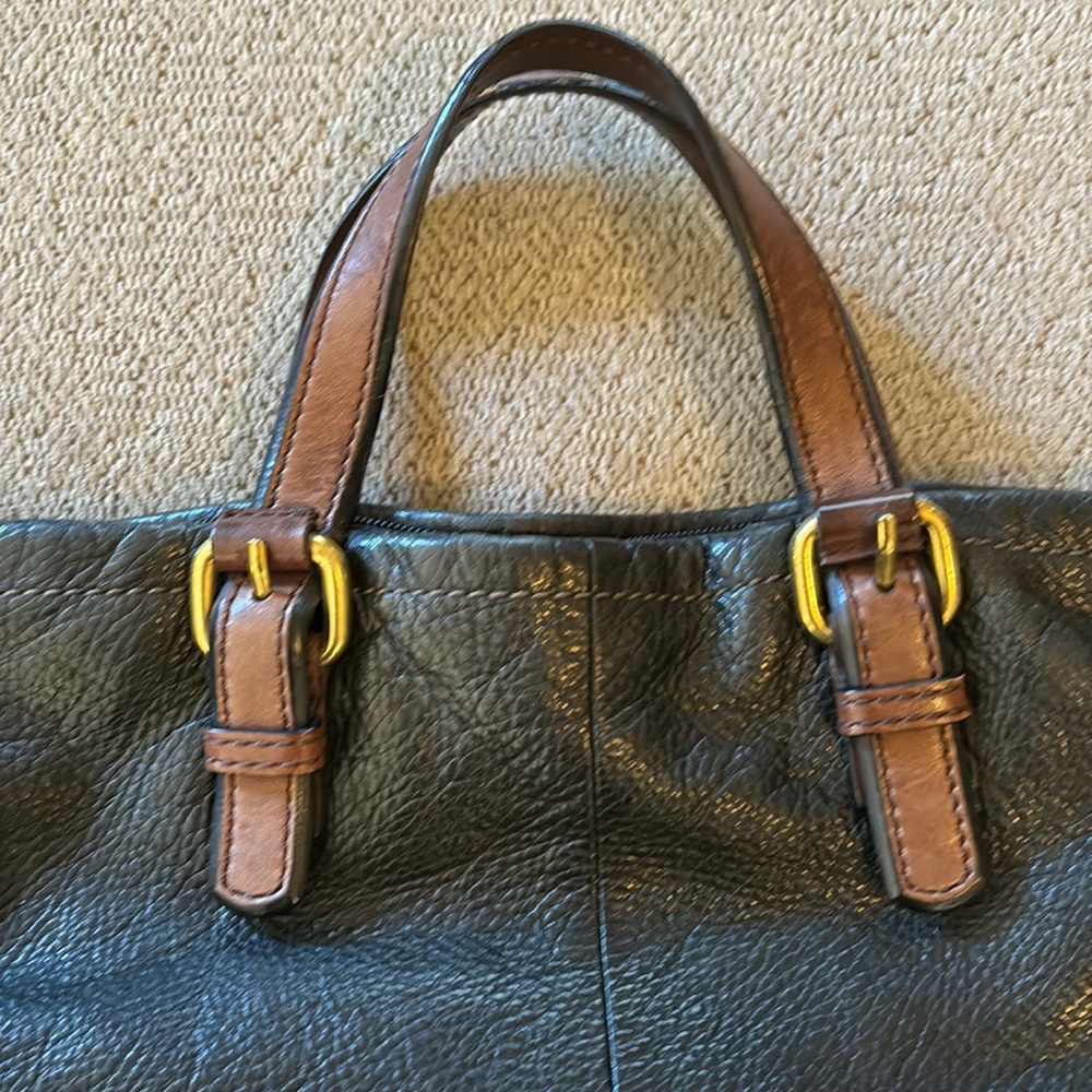 Fossil black leather two way messenger top handle bag beautiful - Picture 8 of 10